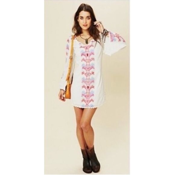 RARE Vintage Free People Embroidered Bell Sleeve Hippie Boho Mini Dress - Picture 9 of 12